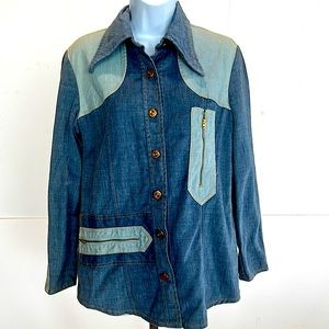 Vintage Denim Jacket with brass button zipper Pockets see measurements 👇